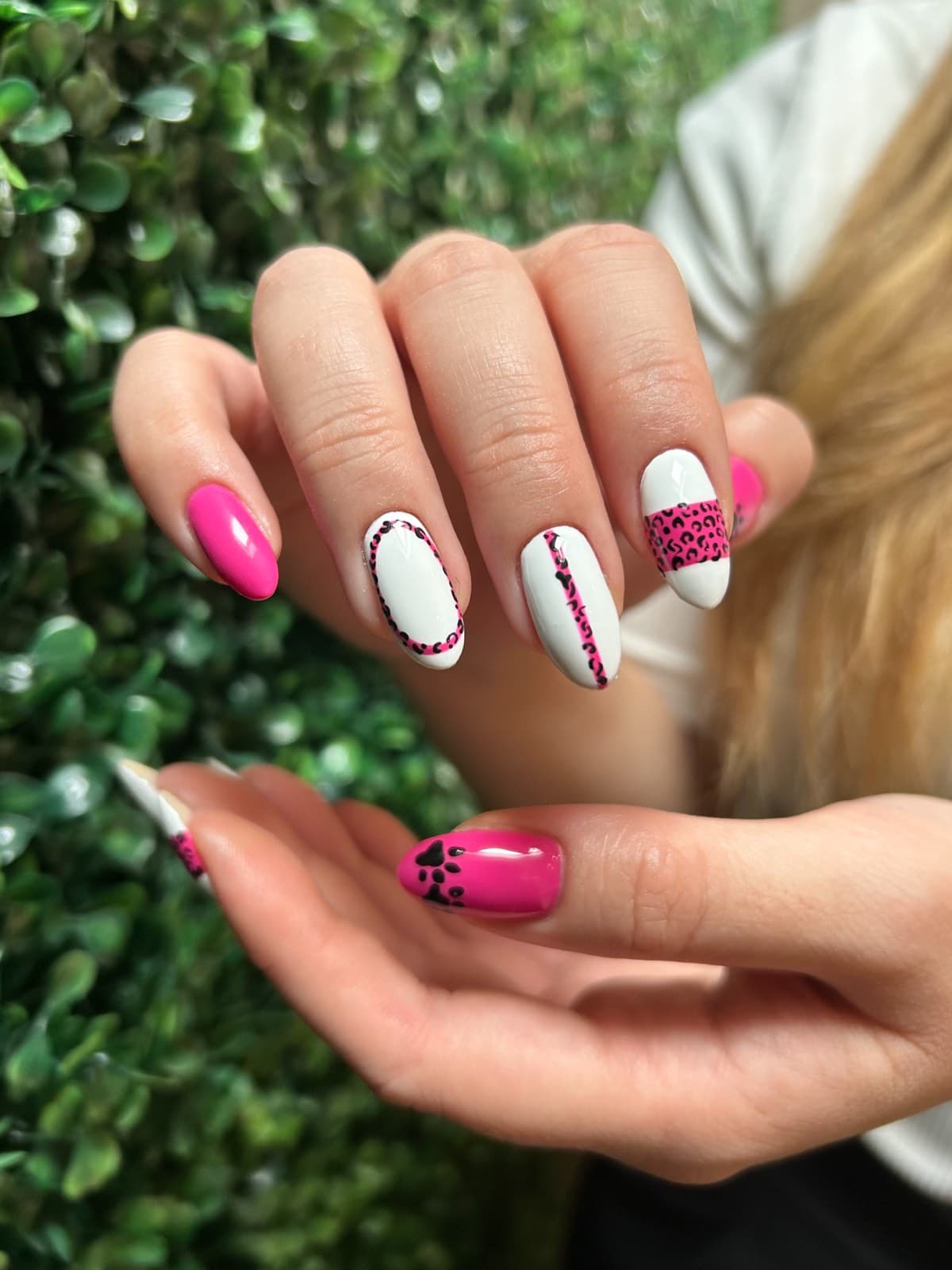 Nail design example with product